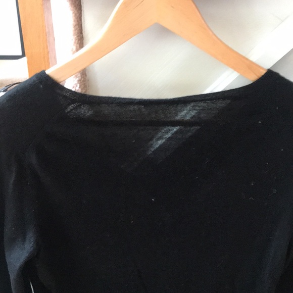 UNIQLO POOR NEW WOOL LADIES SWEATER SIZE L - Picture 6 of 6